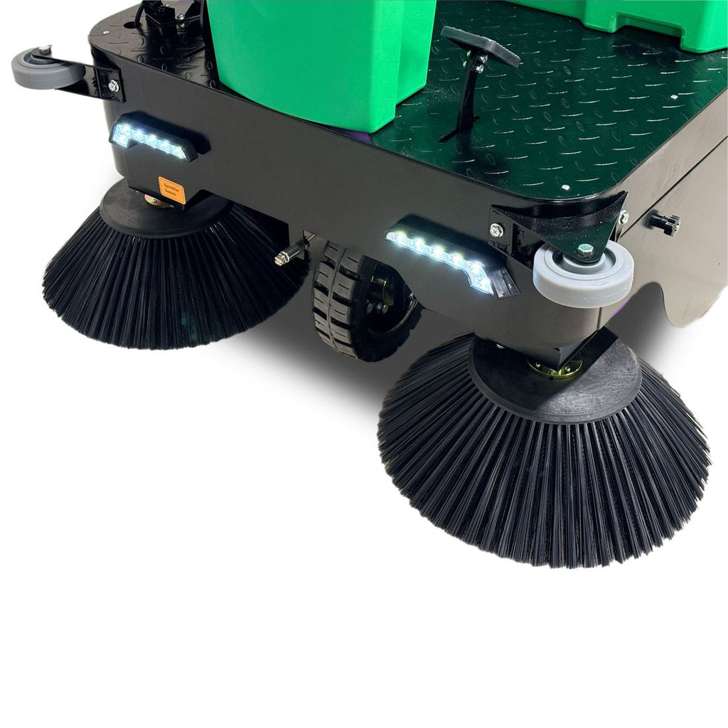 Stahlwerk Germany SW-1250e — Aufsitz-Kehrmaschine, Produktansicht 5
