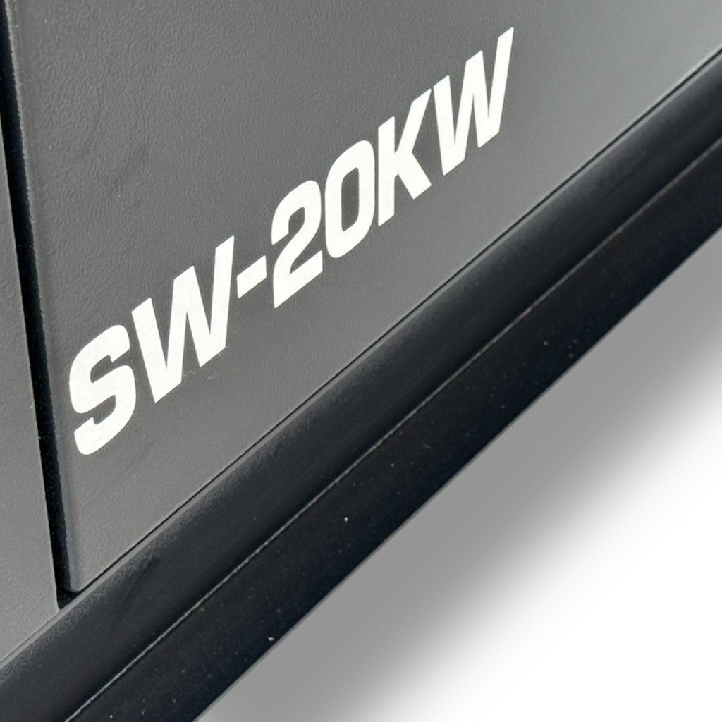 Stahlwerk Germany SW-20KW — Dieselgenerator, Detailansicht Modellbeschriftung